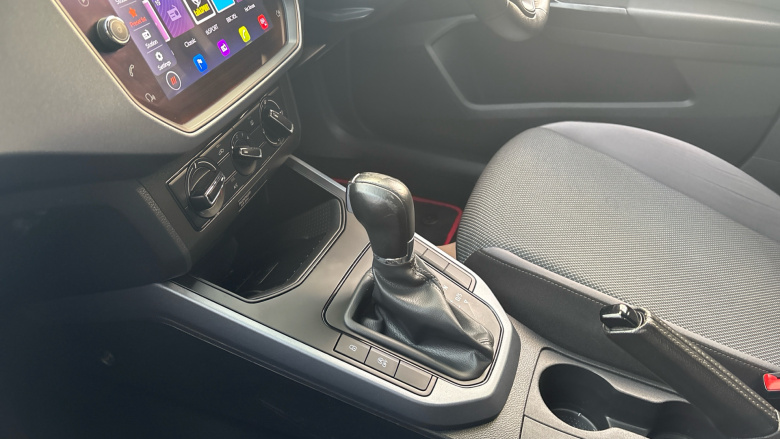 SEAT Arona 1.0 TSI 110 SE Technology [EZ] 5dr DSG Petrol Hatchback